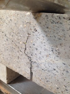 Flexural Beam in failure