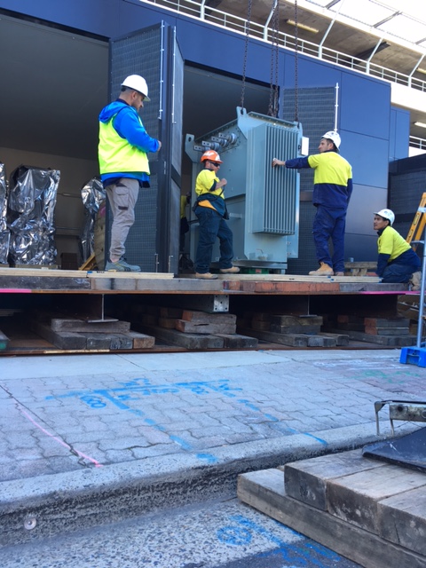 170426 TX on Platform