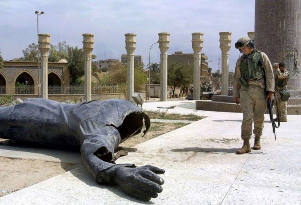 saddam-hussein-statue